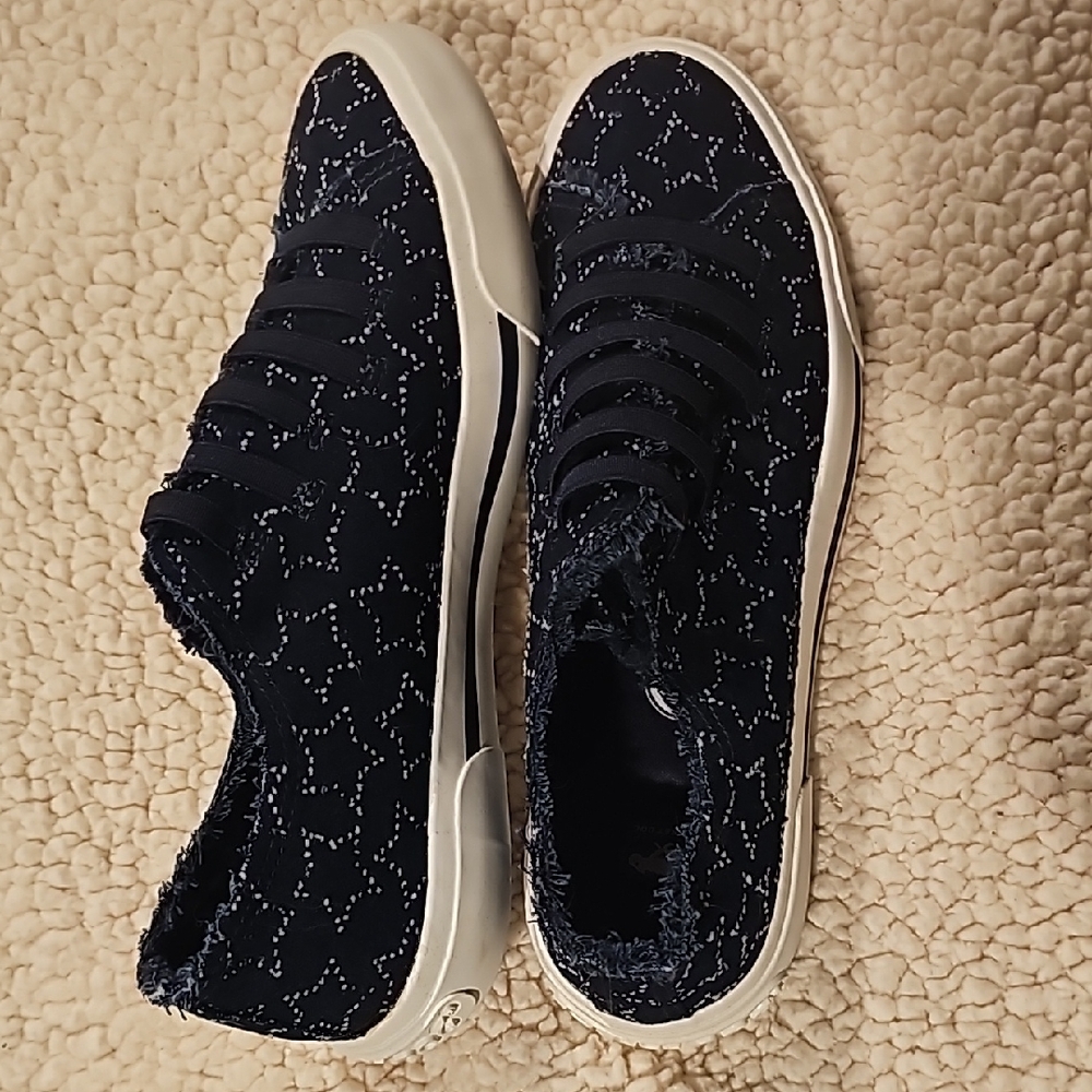 Women's Navy and Star Patterned Sneakers